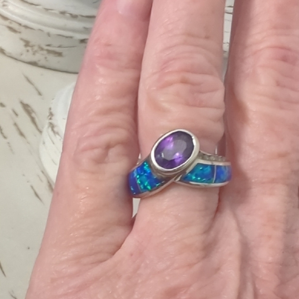 Vintage Sterling Silver Amethyst & Opal Inlay Ring – Size [ 6 ] - Picture 6 of 7